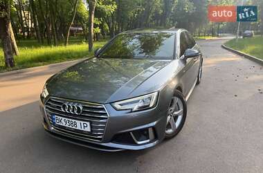 Audi A4 2019 Audi A4 2019