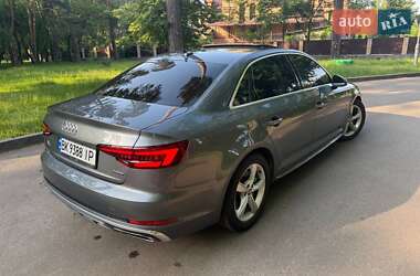 Седан Audi A4 2019 в 