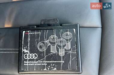 Седан Audi A4 2020 в 