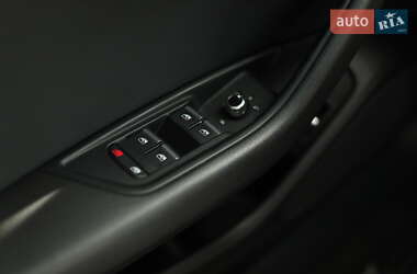Седан Audi A4 2016 в 