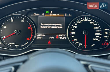 Универсал Audi A4 2019 в 