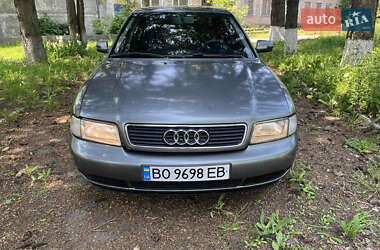 Седан Audi A4 1996 в 