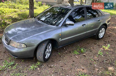 Седан Audi A4 1996 в 
