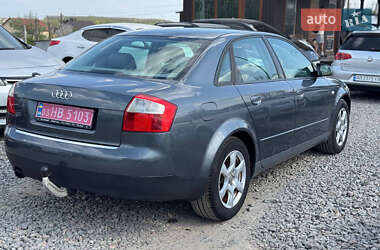 Седан Audi A4 2001 в 