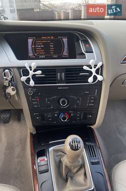Седан Audi A4 2010 в 