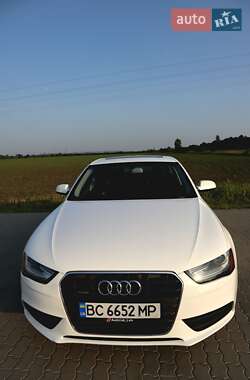 Седан Audi A4 2012 в 