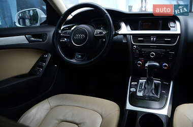 Седан Audi A4 2015 в 