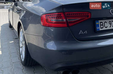 Седан Audi A4 2012 в 