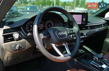 Седан Audi A4 2023 в 