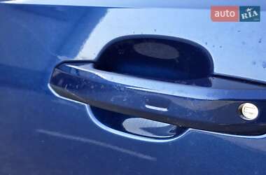 Седан Audi A4 2016 в 