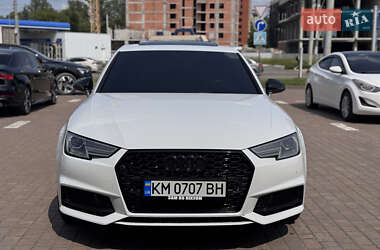 Седан Audi A4 2016 в 