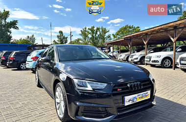 Audi A4 2018