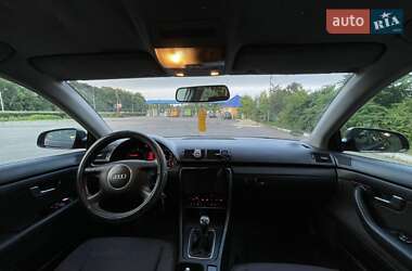 Седан Audi A4 2002 в 
