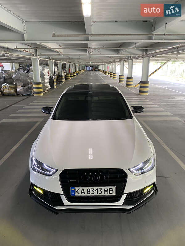 Седан Audi A4 2015 в Києві