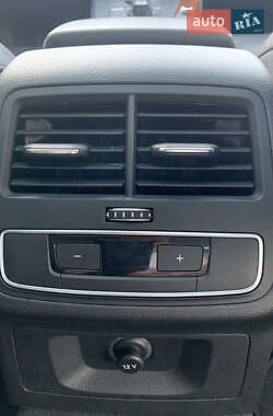 Седан Audi A4 2019 в 