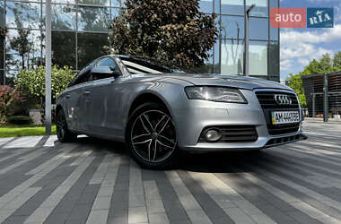 Седан Audi A4 2011 в 