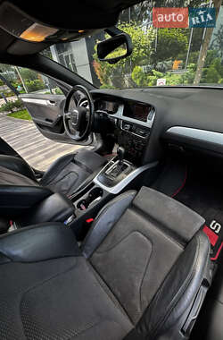 Седан Audi A4 2011 в 