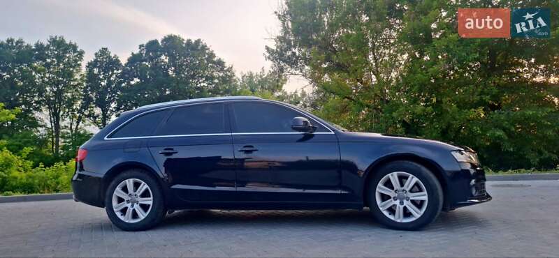 Универсал Audi A4 2008 в Старой Выжевке