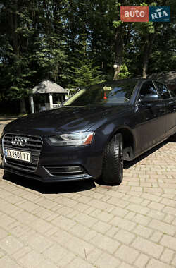 Седан Audi A4 2012 в 