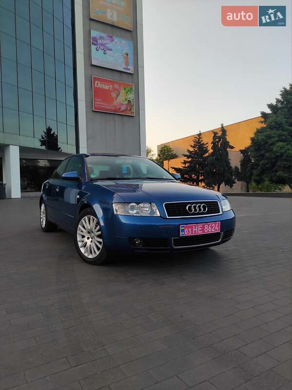 Седан Audi A4 2004 в Каменском