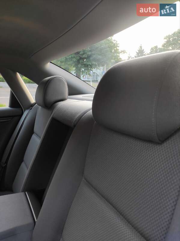 Седан Audi A4 2004 в Каменском