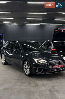 Седан Audi A4 2019 в Киеве