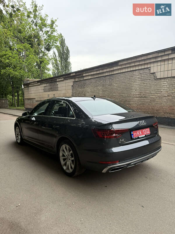 Седан Audi A4 2019 в Киеве