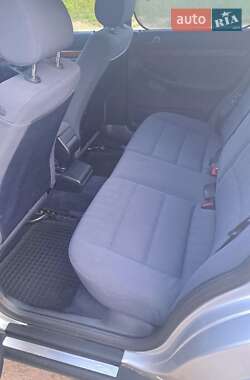 Универсал Audi A4 2000 в 