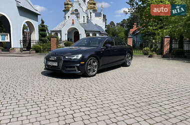 Седан Audi A4 2016 в Львове
