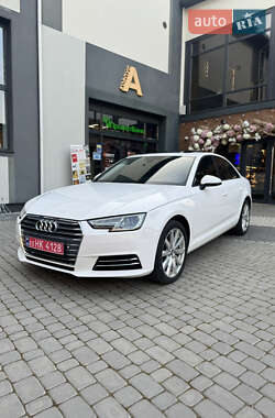 Седан Audi A4 2017 в Коломые