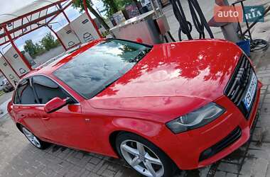 Седан Audi A4 2012 в 