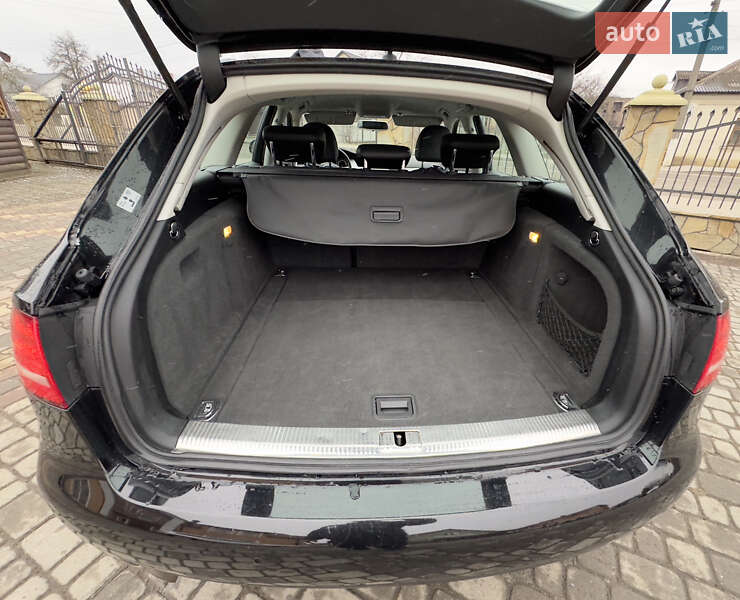 Универсал Audi A4 2010 в Самборе