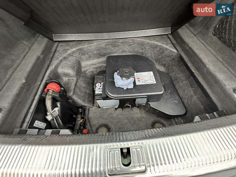 Универсал Audi A4 2010 в Самборе