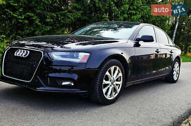Седан Audi A4 2013 в 