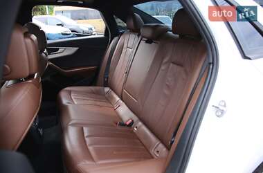 Седан Audi A4 2016 в 