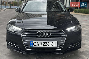 Седан Audi A4 2017 в 