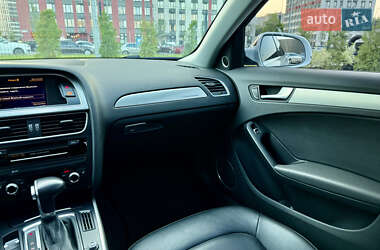 Седан Audi A4 2015 в 