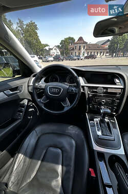Седан Audi A4 2012 в 