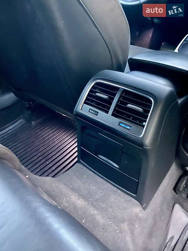 Универсал Audi A4 2009 в Ровно