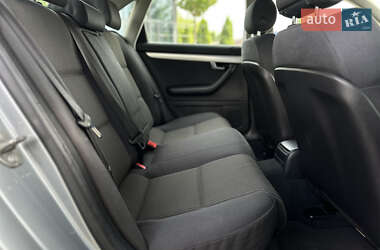 Седан Audi A4 2005 в 