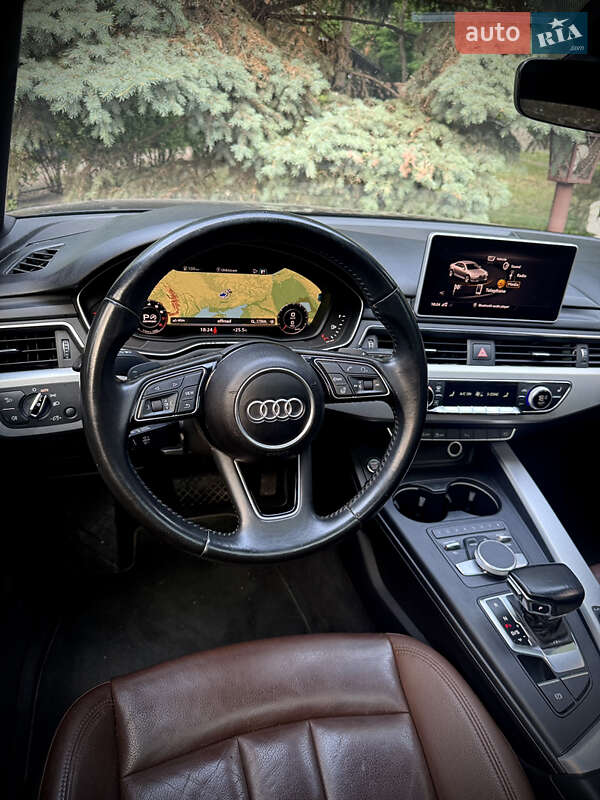 Седан Audi A4 2017 в Днепре