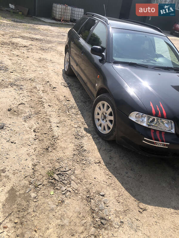 Универсал Audi A4 1996 в Млинове фото 10 Универсал Audi A4 1996 в Млинове