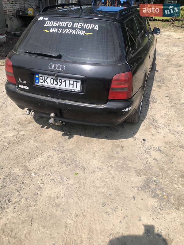 Универсал Audi A4 1996 в Млинове фото 7 Универсал Audi A4 1996 в Млинове