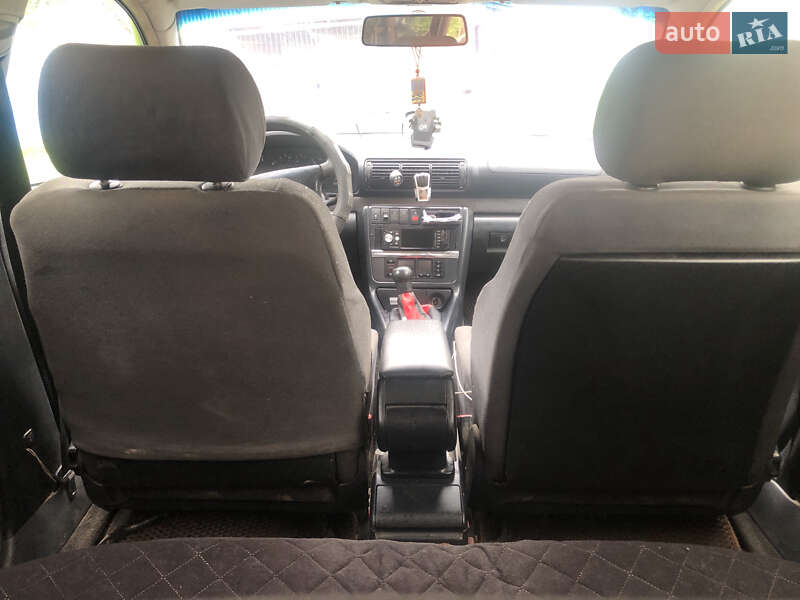 Универсал Audi A4 1996 в Млинове фото 5 Универсал Audi A4 1996 в Млинове
