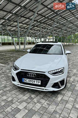 Седан Audi A4 2020 в 