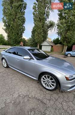 Седан Audi A4 2015 в 