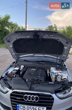Седан Audi A4 2015 в 