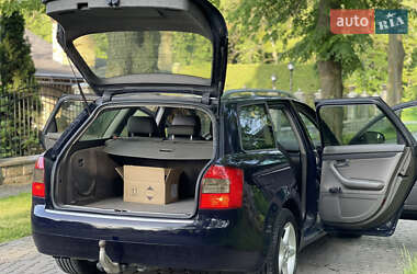 Универсал Audi A4 2002 в 
