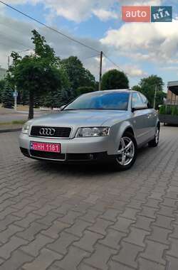 Седан Audi A4 2002 в 