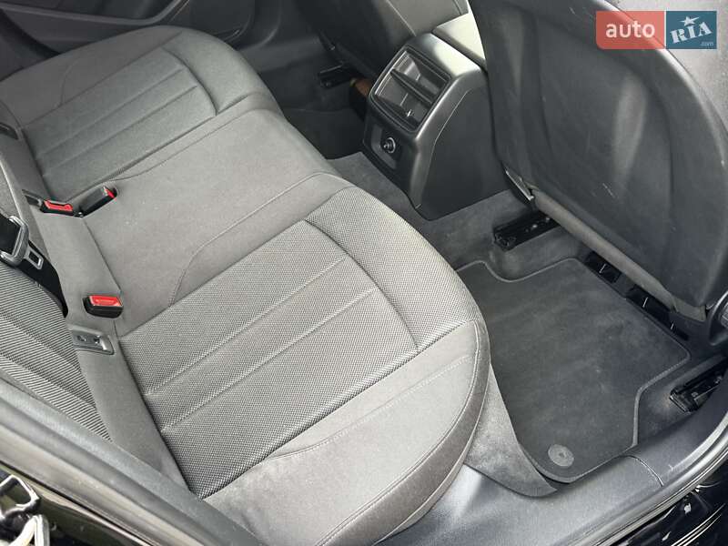 Универсал Audi A4 2019 в Кременце